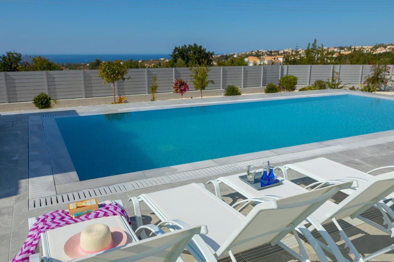 Villa Pleiades Paphos Exterior foto