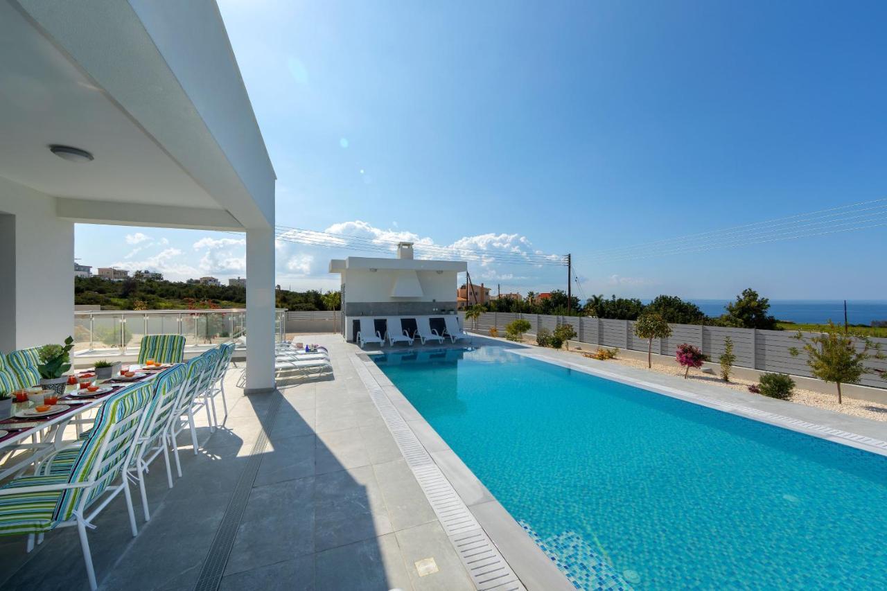 Villa Pleiades Paphos Exterior foto