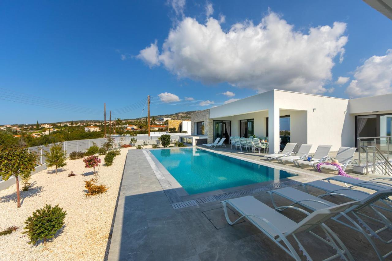 Villa Pleiades Paphos Exterior foto
